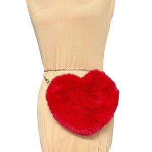 bag heart red furry small pocket 4x6.6 removable chain strap